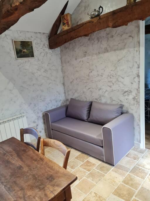 Petit Gite 18 Eme Tout Confort Saint-Germain-des-Fosses 外观 照片